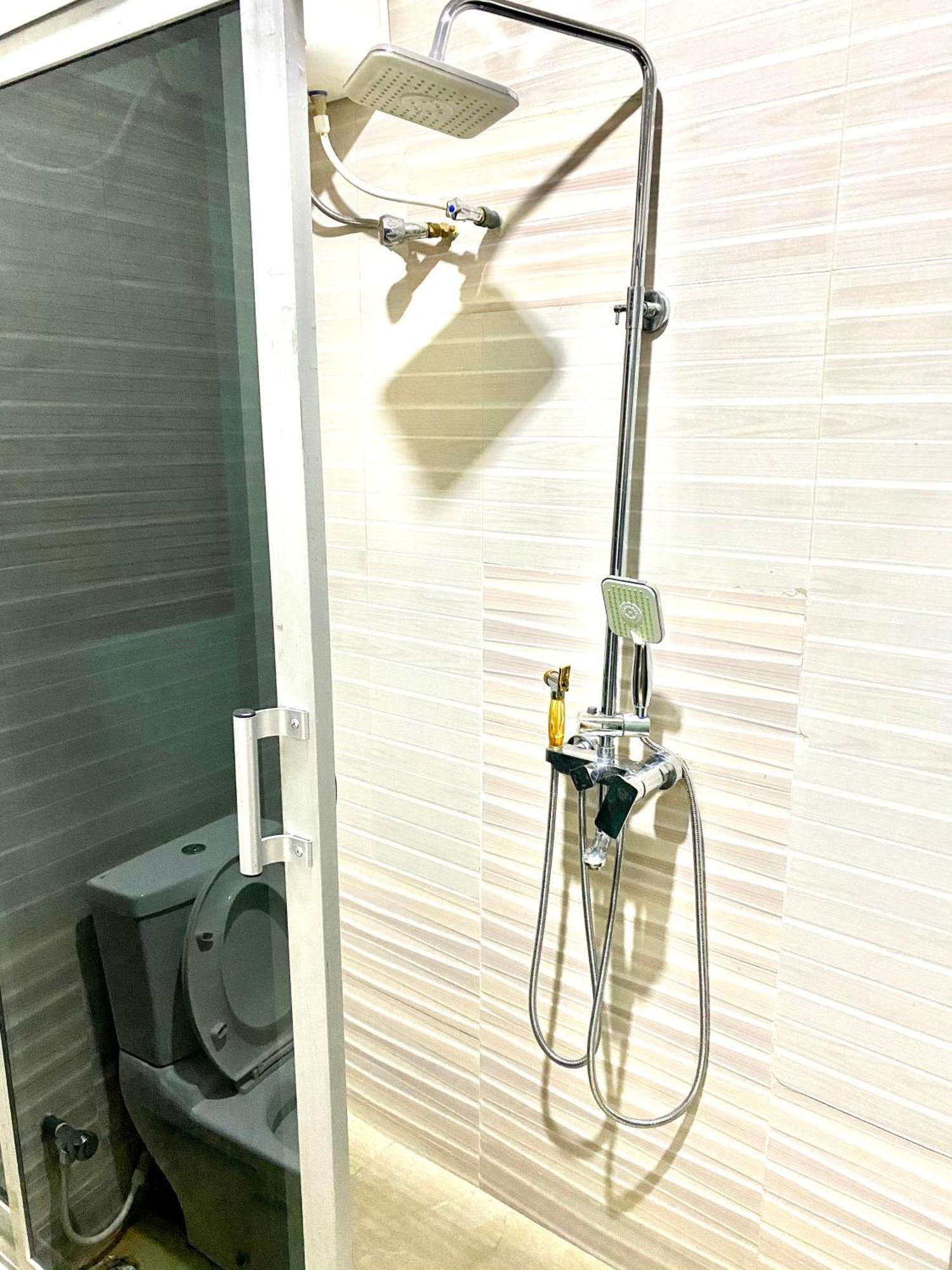 Nue-Crest Hotels & Suites Enugu Rum bild